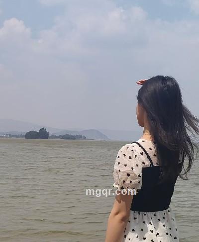 奶油脏脏的头像