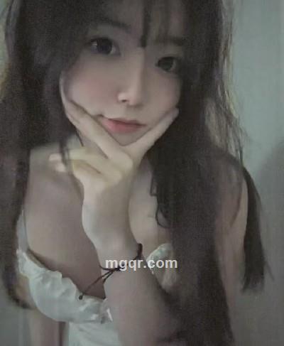 校一玫瑰的头像