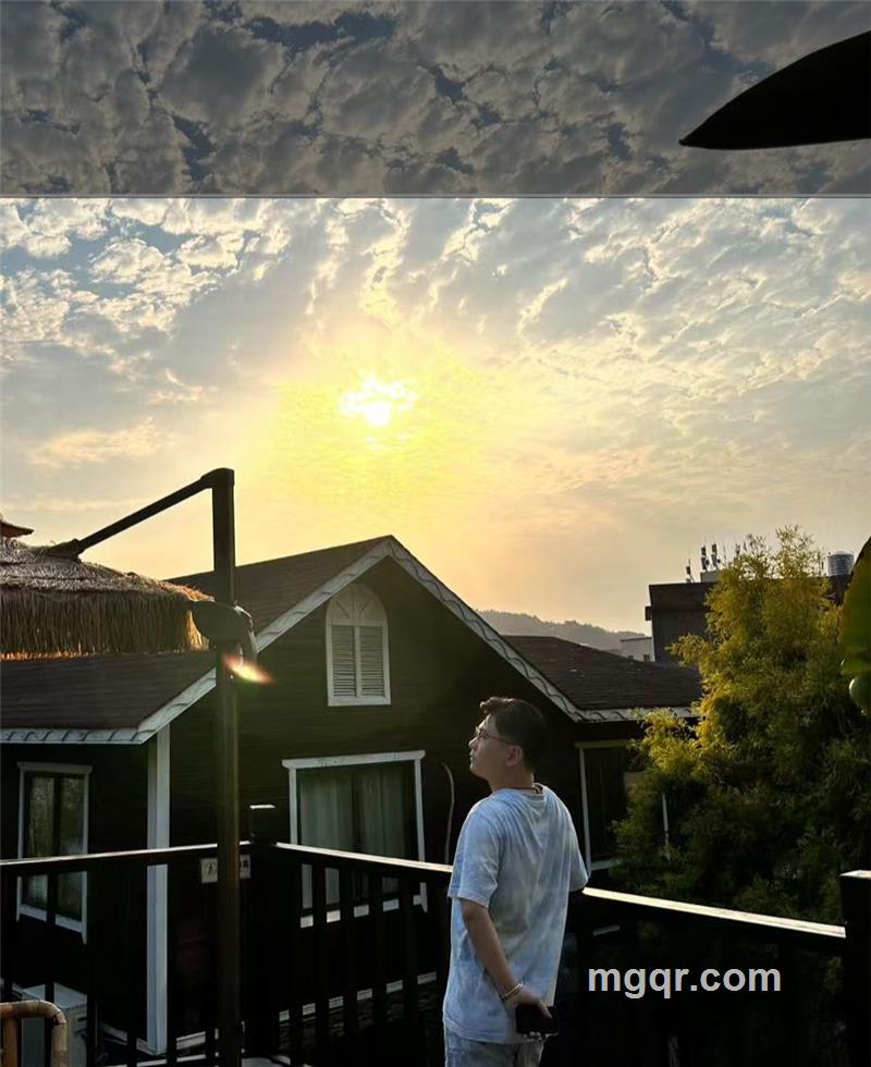 求一段情丶的头像