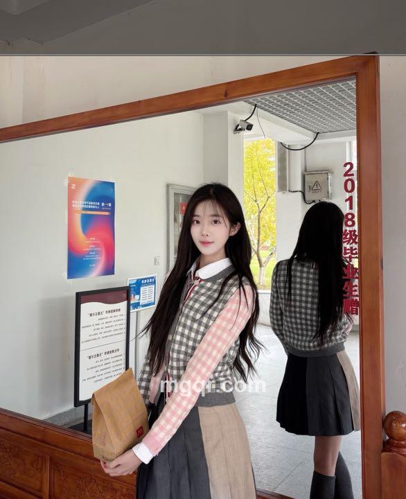 丶冷似光的头像