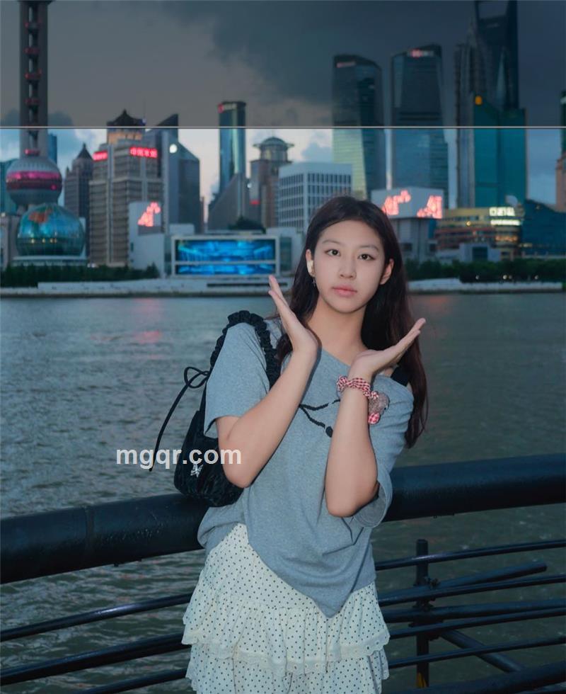 开心的佳佳的头像