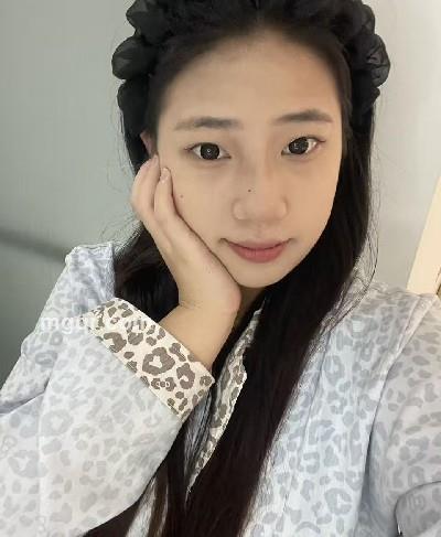 美女的女孩的头像