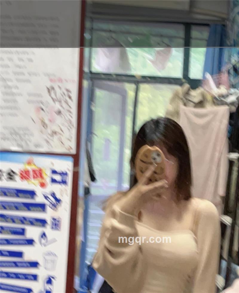 屿屿晚安的头像