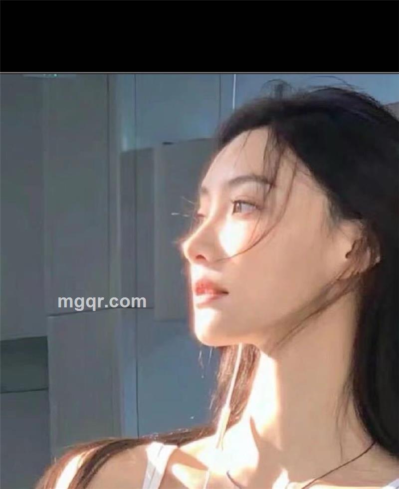 吱屋猪🐽的头像