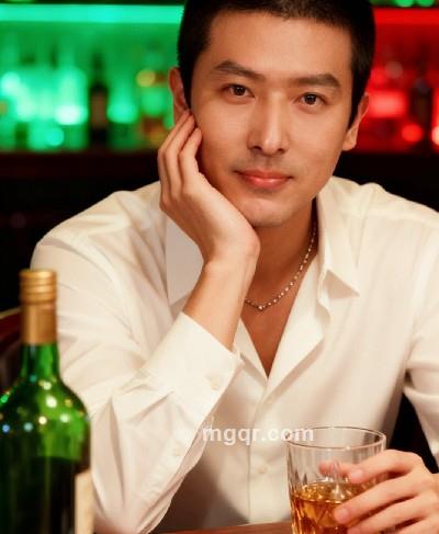 欣赏沿途的风景的头像