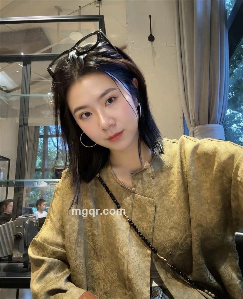 爱喝芋圆葡萄的头像