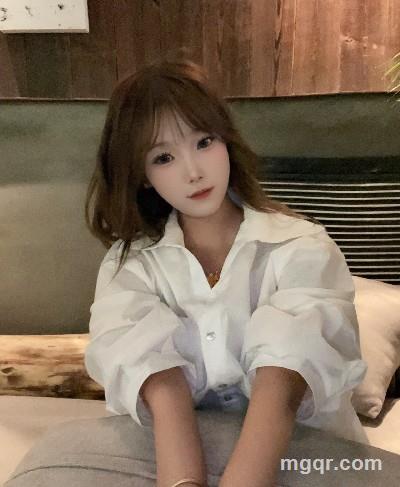 果子冻梨的头像