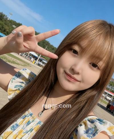 今天吃饱了吗的头像