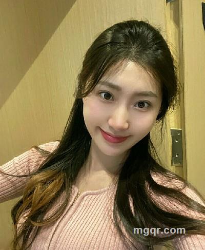 小美女pioish的头像