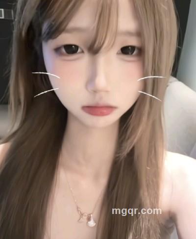 一只烧猫的头像