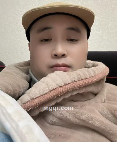 虚情假意的头像