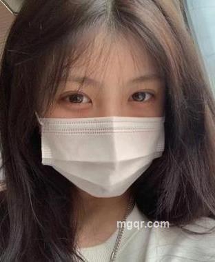 半颗西柚子的头像