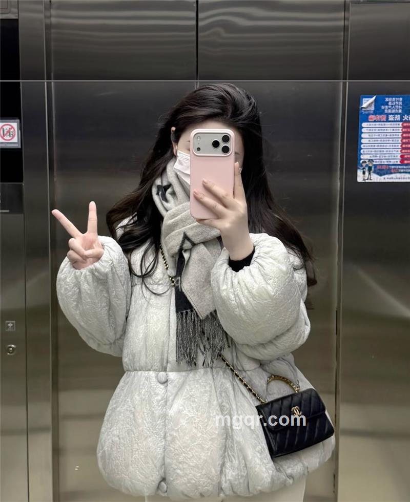 两颗西柚的头像