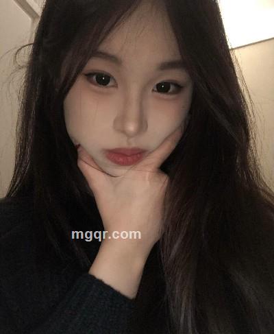 淡然一笑的头像