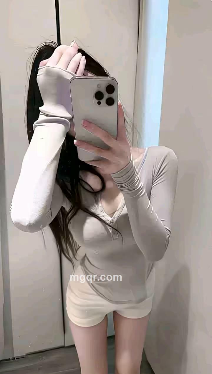 不吃香菜的头像