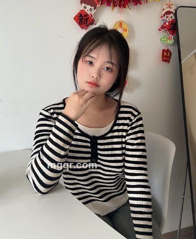 小丫头丫的头像