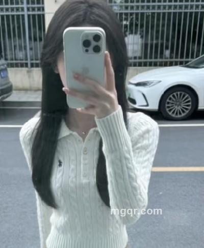 一只猫咪的头像