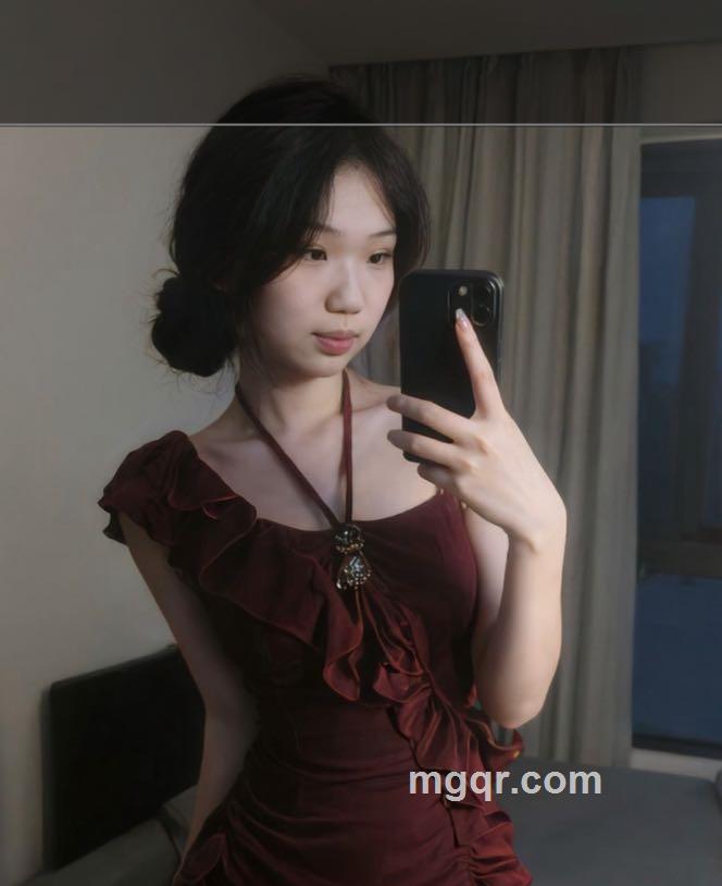 妍妍 的头像