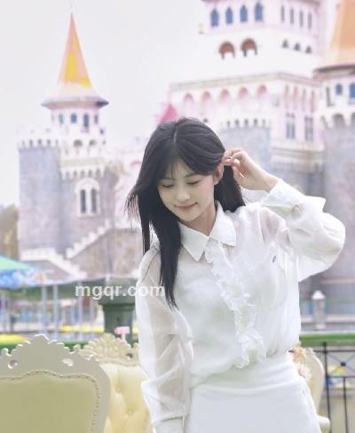 芋泥小丸子的头像