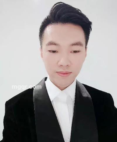 炳焱的头像