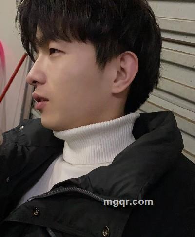 若的头像