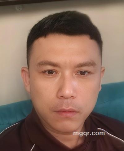 抱着石头跳舞的头像