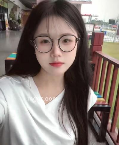 小玲5271259