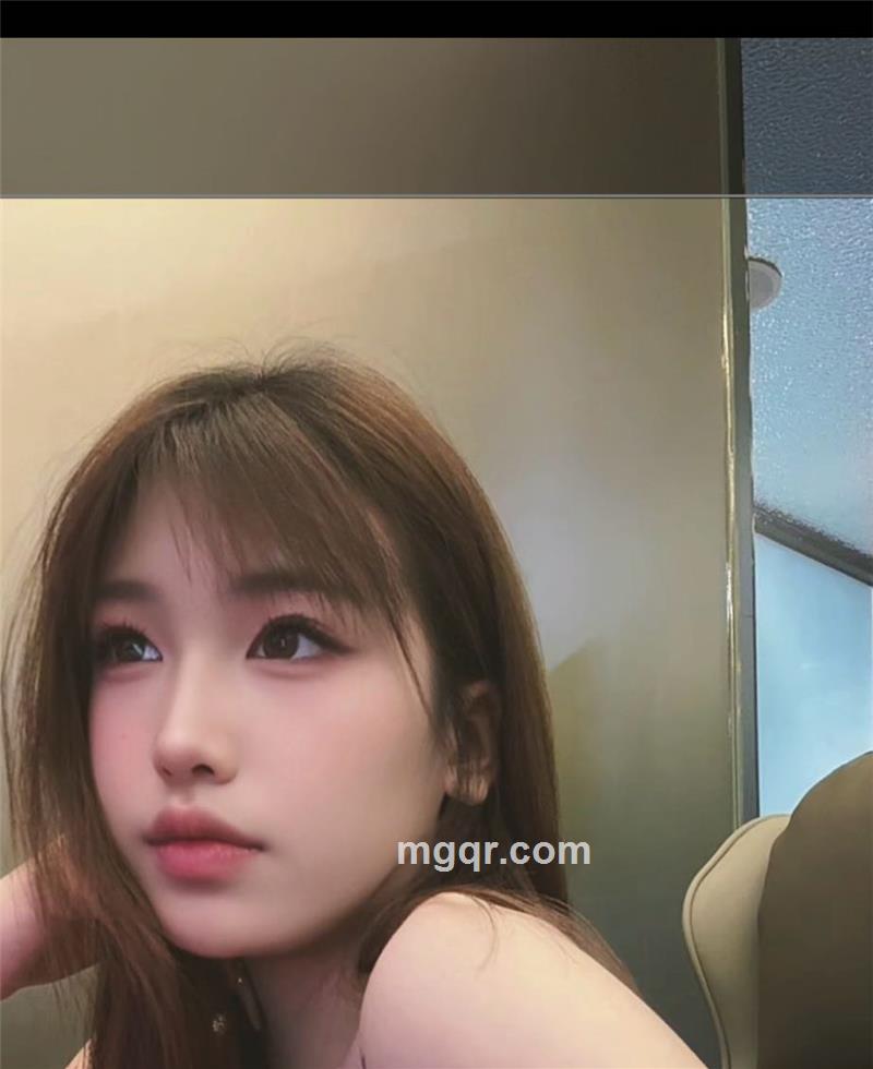 小莉En的头像