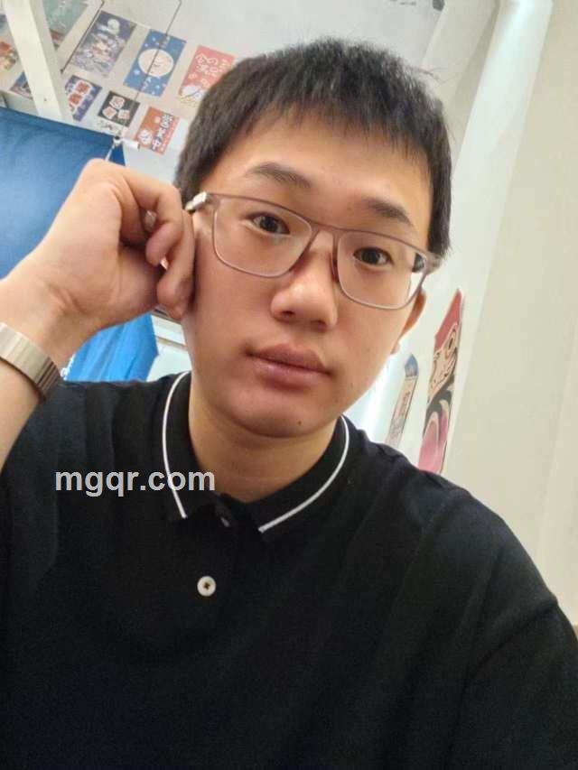 多的头像