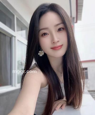 早点睡的头像