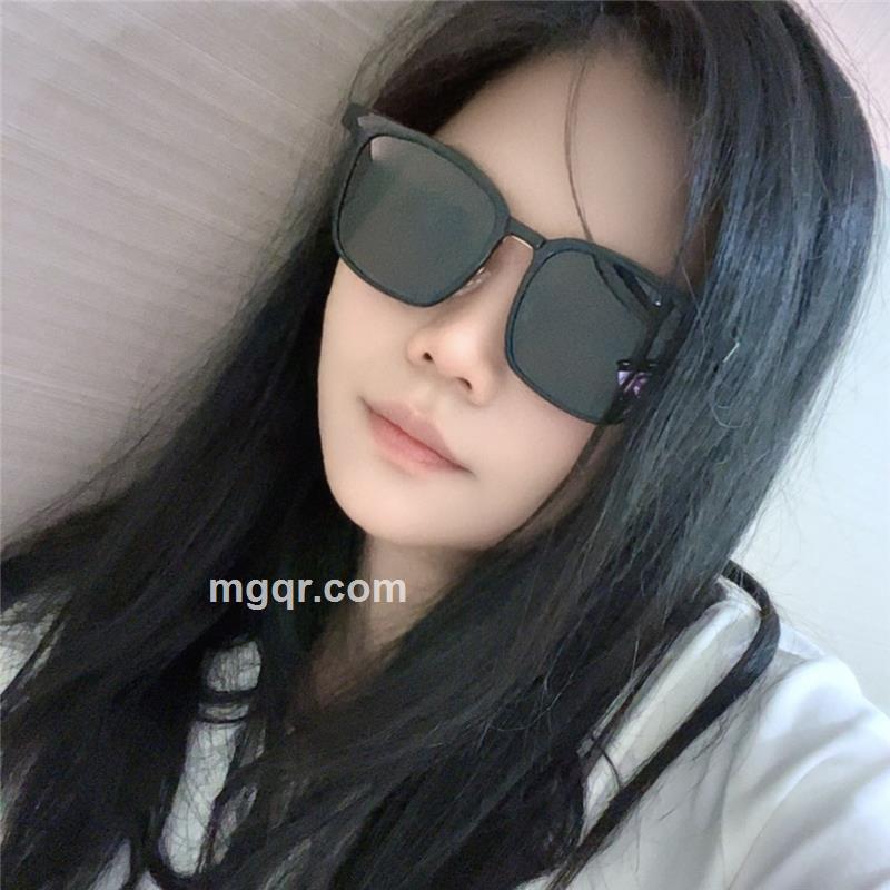 许多多的头像
