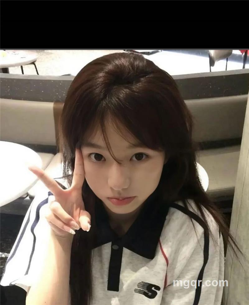 灿灿的头像