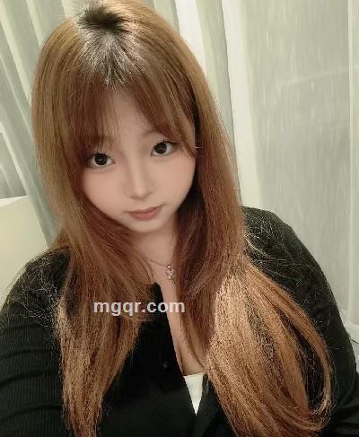 西西吖的头像