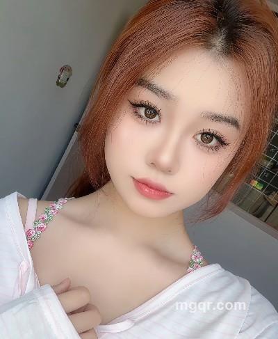 袖末的头像