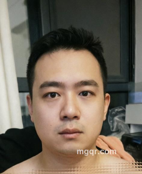 小温柔小体贴大男人的头像
