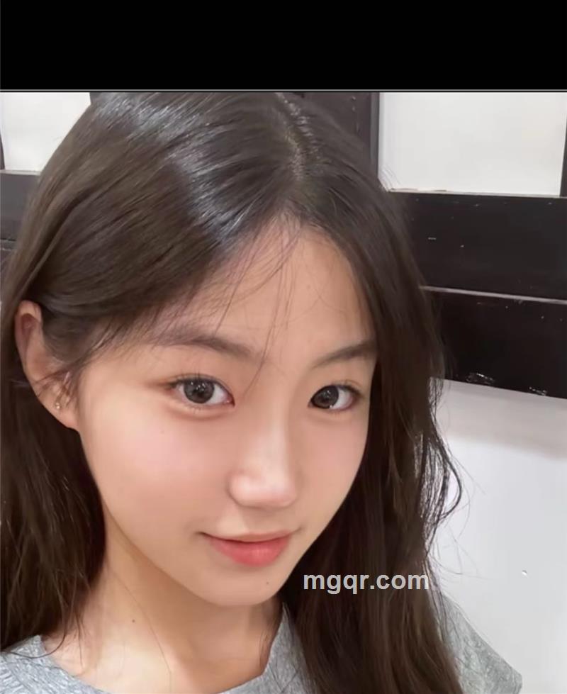 午夜的玫瑰🌹的头像