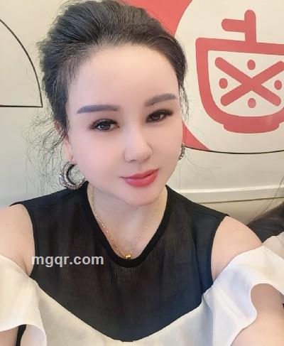 莹莹的头像
