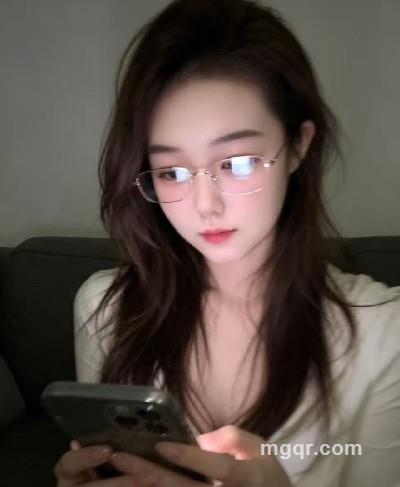 小哭哭的头像