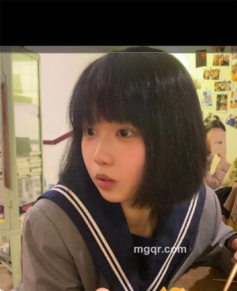 冰冰的头像