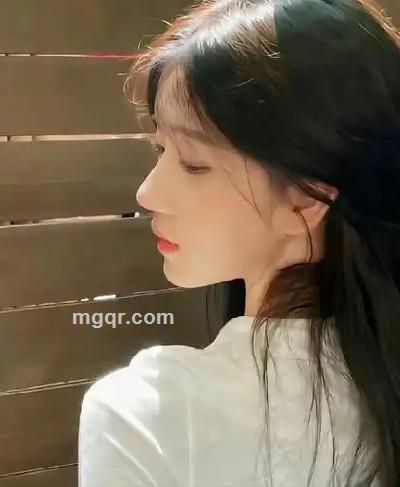 温言拾光知的头像