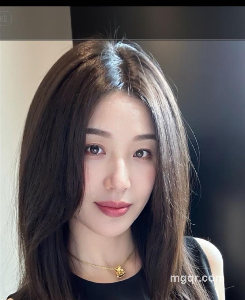 芳芳的头像