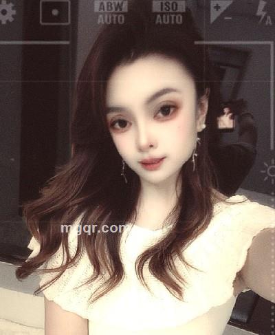 🥀 ღ᭄悦 ༒ 己ღ的头像