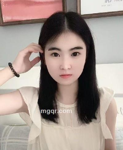 睿智的睿的头像