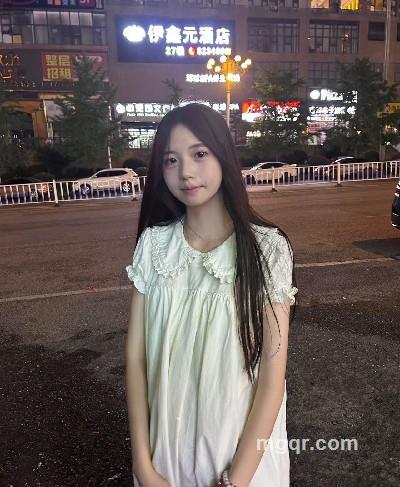长得漂亮不如活的漂亮的头像