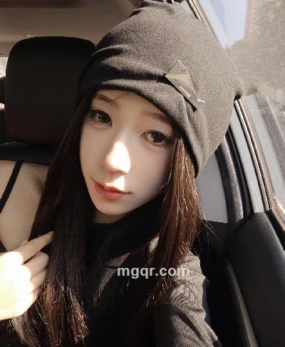 画画的小七的头像