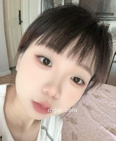 粉色的小姑娘的头像