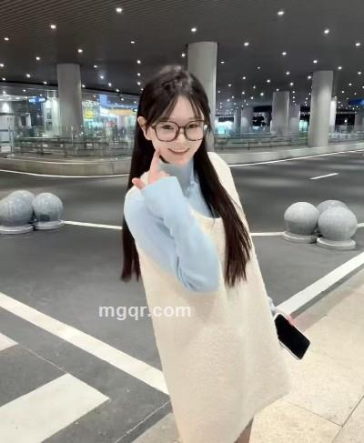 依纯的头像
