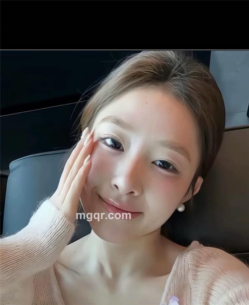 草莓蛋糕的头像