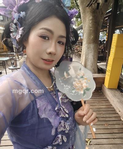 月色微凉的头像