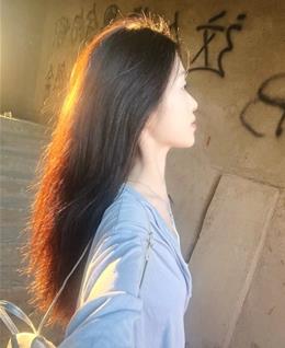 若昕妍的头像